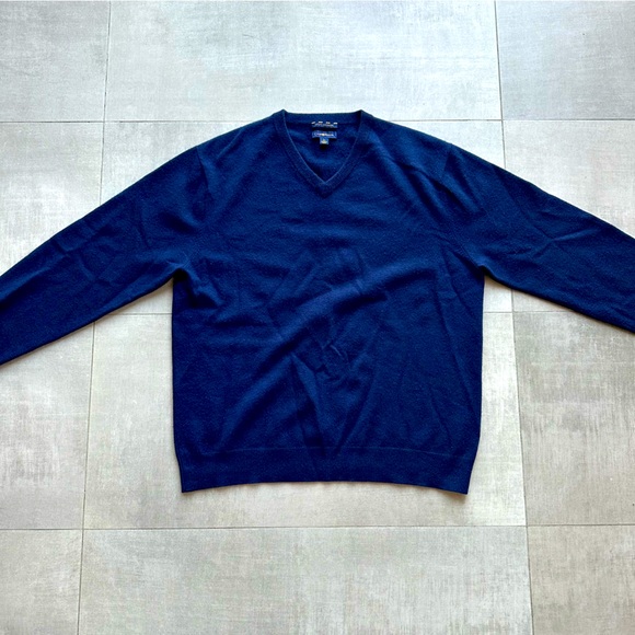 Club Room Estate 100% Cashmere Sweater (Imperfect) - Picture 9 of 9